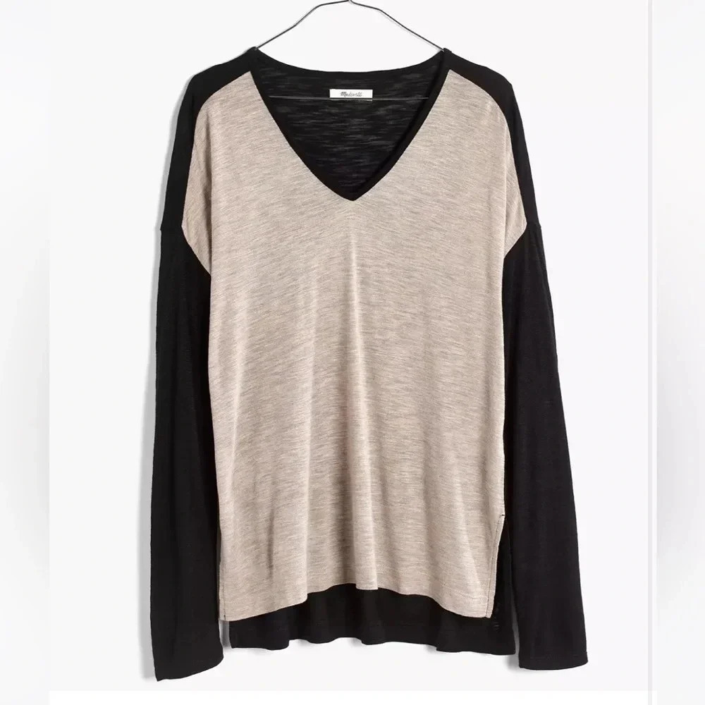 Madewell Black and Tan Long-Sleeve V-Neck Top